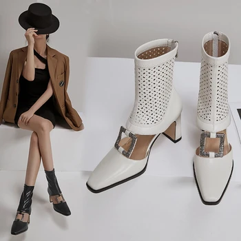 2022 Verão as Mulheres Sapatos de Moda de Couro de Vaca Mulheres Botas de Salto Alto de Mulheres Sandálias Sólido Dedo do pé Quadrado Chunky Calcanhar Sapatos para Mulheres